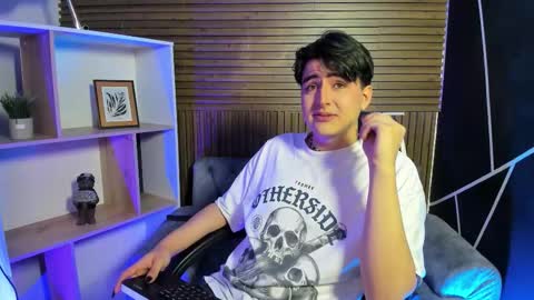 Snapshot of noahwolff_1 chatting on 02/26/26, 06:01 Noah Wolf online show from 02/26/26, 06:01