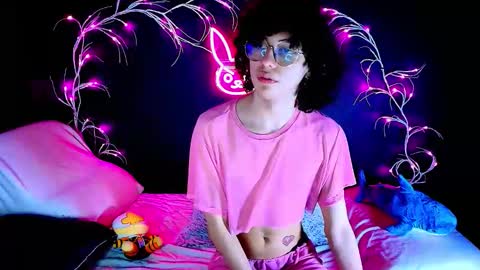 Noah Xtar online show from 09/28/25, 12:38