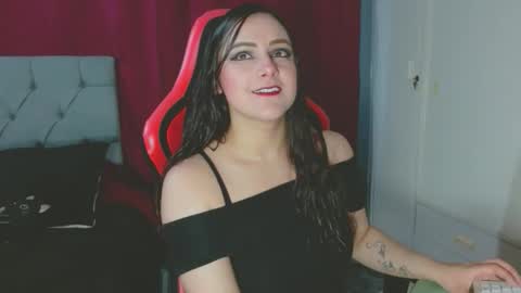 Snapshot of noamartin_ chatting on 11/28/25, 10:23 Noamartin online show from 11/28/25, 10:23