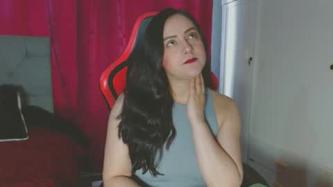 Snapshot of noamartin_ chatting on 11/30/25, 09:30 Noamartin online show from 11/30/25, 09:30