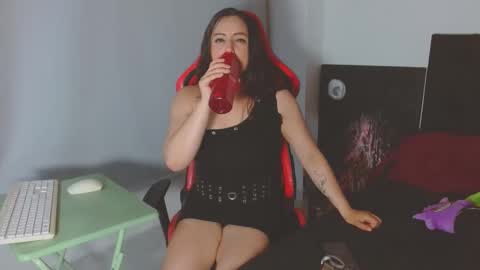 Snapshot of noamartin_ chatting on 03/16/26, 01:22 Noamartin online show from 03/16/26, 01:22