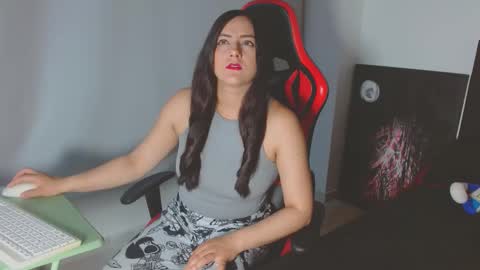 Snapshot of noamartin_ chatting on 03/25/26, 01:55 Noamartin online show from 03/25/26, 01:55