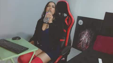 Snapshot of noamartin_ chatting on 04/21/26, 02:51 Noamartin online show from 04/21/26, 02:51