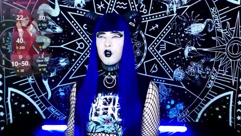 caroline online show from 10/23/25, 01:49