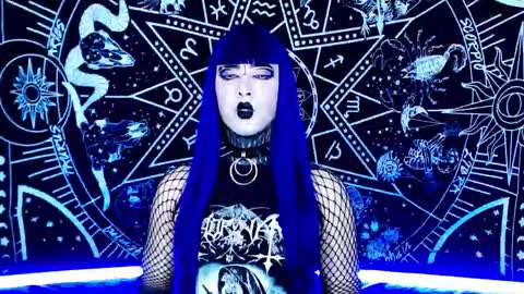 caroline online show from 12/19/25, 12:28