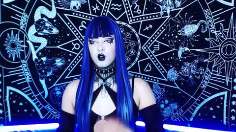 caroline online show from 03/06/26, 08:27