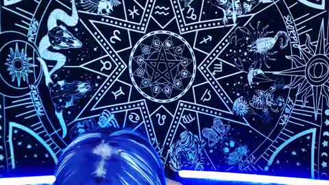 caroline online show from 03/12/26, 07:31