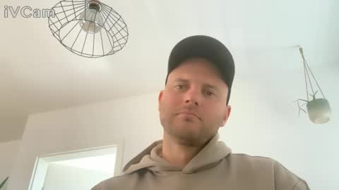 Snapshot of noblame3 chatting on 10/29/25, 11:01 noblame3 online show from 10/29/25, 11:01