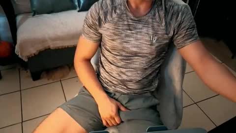 nobudget06 online show from 11/04/25, 02:27