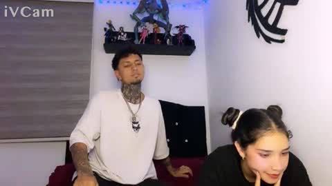 Snapshot of nocturnallovers_ss chatting on 11/22/25, 05:17 Jean Y Isa online show from 11/22/25, 05:17