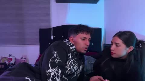 Jean Y Isa online show from 02/05/26, 03:44