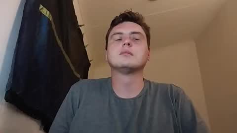 Snapshot of nocycle000 chatting on 09/29/25, 07:40 Nocycle000 online show from 09/29/25, 07:40