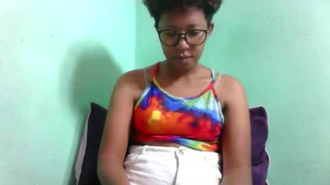 Snapshot of noellah chatting on 11/02/25, 03:31 noellah online show from 11/02/25, 03:31