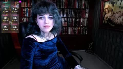 Snapshot of noellegothicshadow chatting on 05/31/26, 12:19 Elly online show from 05/31/26, 12:19