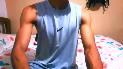 nofacebaby_ online show from 11/18/25, 06:01