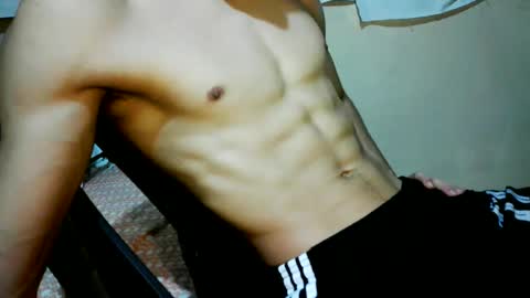 Snapshot of nofacebaby_ chatting on 03/25/26, 07:42 nofacebaby_ online show from 03/25/26, 07:42