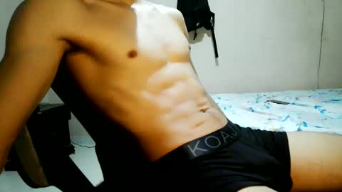 Snapshot of nofacebaby_ chatting on 04/20/26, 04:15 nofacebaby_ online show from 04/20/26, 04:15