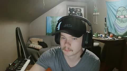 Snapshot of nofacednat chatting on 04/21/26, 02:04 Nat online show from 04/21/26, 02:04