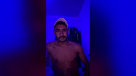Snapshot of nogueiranoir chatting on 06/16/26, 03:09 nogueiranoir online show from 06/16/26, 03:09