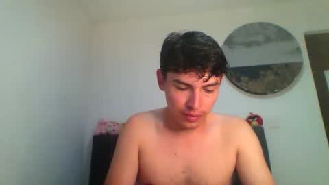 Snapshot of noha_free chatting on 12/23/25, 04:21 Noha online show from 12/23/25, 04:21