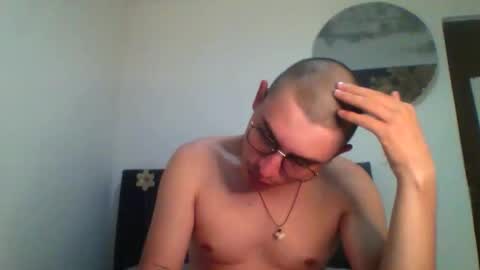 Snapshot of noha_free chatting on 01/08/26, 03:42 Noha online show from 01/08/26, 03:42