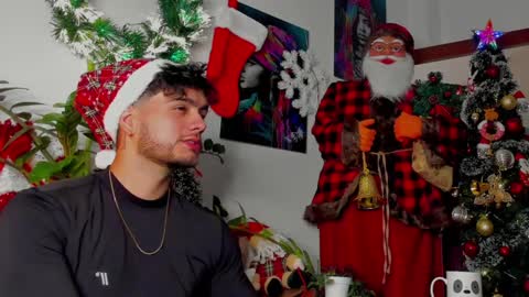 Snapshot of noha_miler chatting on 12/06/24, 08:07 kevin online show from 12/06/24, 08:07