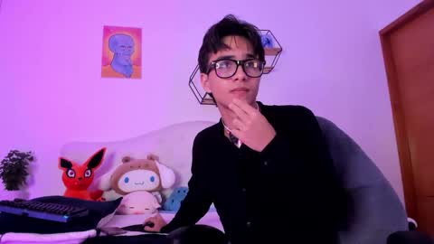 noha_natan online show from 09/30/25, 01:21