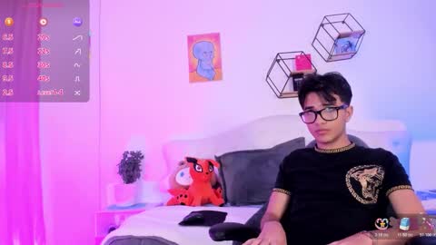 noha_natan online show from 10/27/25, 12:09