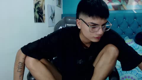 Snapshot of noha_scott chatting on 01/31/25, 11:24 Noha Scott online show from 01/31/25, 11:24