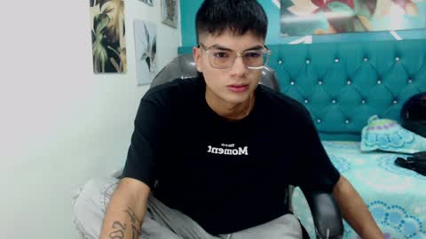 Snapshot of noha_scott chatting on 02/02/25, 11:00 Noha Scott online show from 02/02/25, 11:00