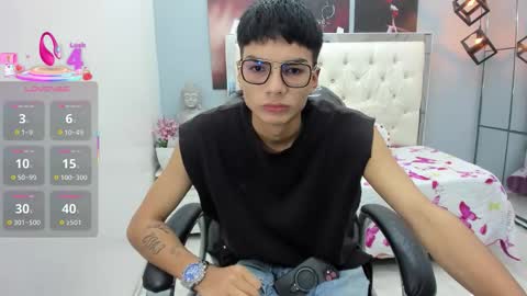 Snapshot of noha_scott chatting on 09/28/25, 10:48 Noha Scott online show from 09/28/25, 10:48