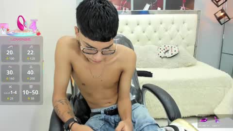 Snapshot of noha_scott chatting on 10/01/25, 12:38 Noha Scott online show from 10/01/25, 12:38