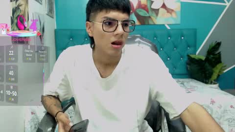 Snapshot of noha_scott chatting on 10/15/25, 11:38 Noha Scott online show from 10/15/25, 11:38