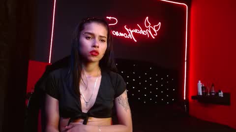 Snapshot of noha_thomson chatting on 11/03/25, 04:36 Noha Thomson online show from 11/03/25, 04:36