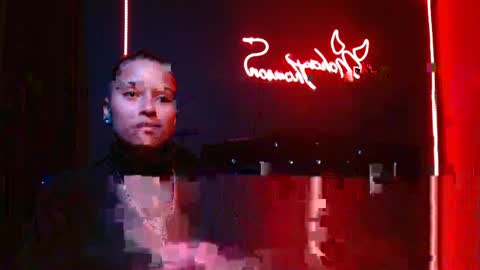 Snapshot of noha_thomson chatting on 04/22/26, 11:06 Noha Thomson online show from 04/22/26, 11:06