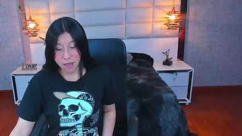 Snapshot of nohemi_louse chatting on 01/06/26, 07:39 Nohemi online show from 01/06/26, 07:39