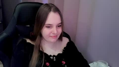 Snapshot of noir_ember_ chatting on 03/04/26, 09:15 noir_ember_ online show from 03/04/26, 09:15