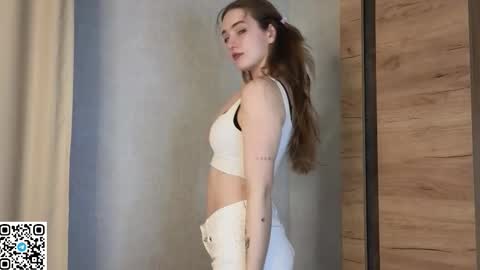 Sophie online show from 02/26/26, 06:12