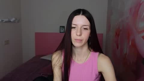 Snapshot of noirdiva chatting on 03/10/26, 12:54 NoirDiva online show from 03/10/26, 12:54