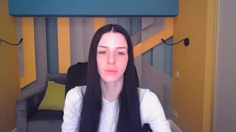 Snapshot of noirdiva chatting on 03/23/26, 06:50 NoirDiva online show from 03/23/26, 06:50