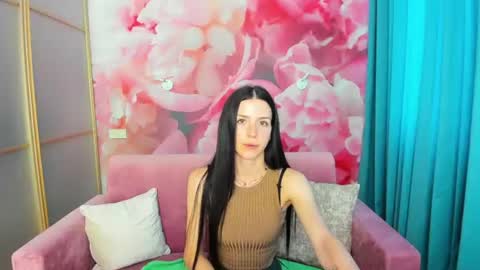 Snapshot of noirdiva chatting on 06/26/26, 06:51 NoirDiva online show from 06/26/26, 06:51