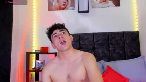 Nolan  online show from 12/04/25, 07:11