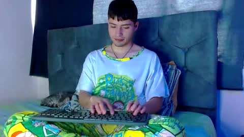 Snapshot of nolanjay chatting on 09/11/25, 02:28 NolanJay69 online show from 09/11/25, 02:28