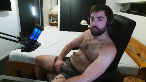 nomadicFF online show from 12/02/24, 03:25