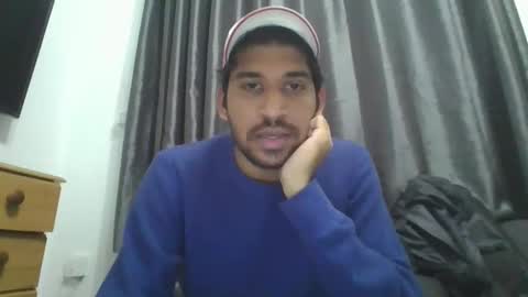 Snapshot of nomaii246 chatting on 10/16/25, 05:36 nomaii246 online show from 10/16/25, 05:36