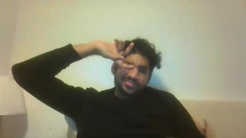 Snapshot of nomaii246 chatting on 12/15/25, 09:30 nomaii246 online show from 12/15/25, 09:30