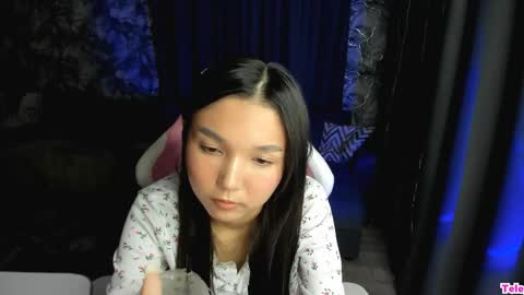 Snapshot of nomibean chatting on 06/07/26, 06:22 nomi online show from 06/07/26, 06:22