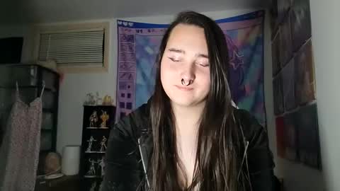 nonbinarybeauty20 online show from 01/28/25, 01:38