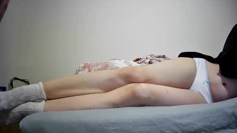 Snapshot of nonbinarynicky chatting on 03/26/26, 02:00 NonBinaryNicky online show from 03/26/26, 02:00