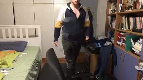 Snapshot of nongay379444 chatting on 01/07/25, 05:31 nongay379444 online show from 01/07/25, 05:31